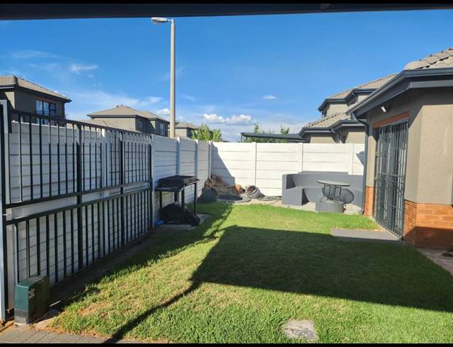 3 BEDROOM HOUSE FOR SALE IN ALBERTSDAL